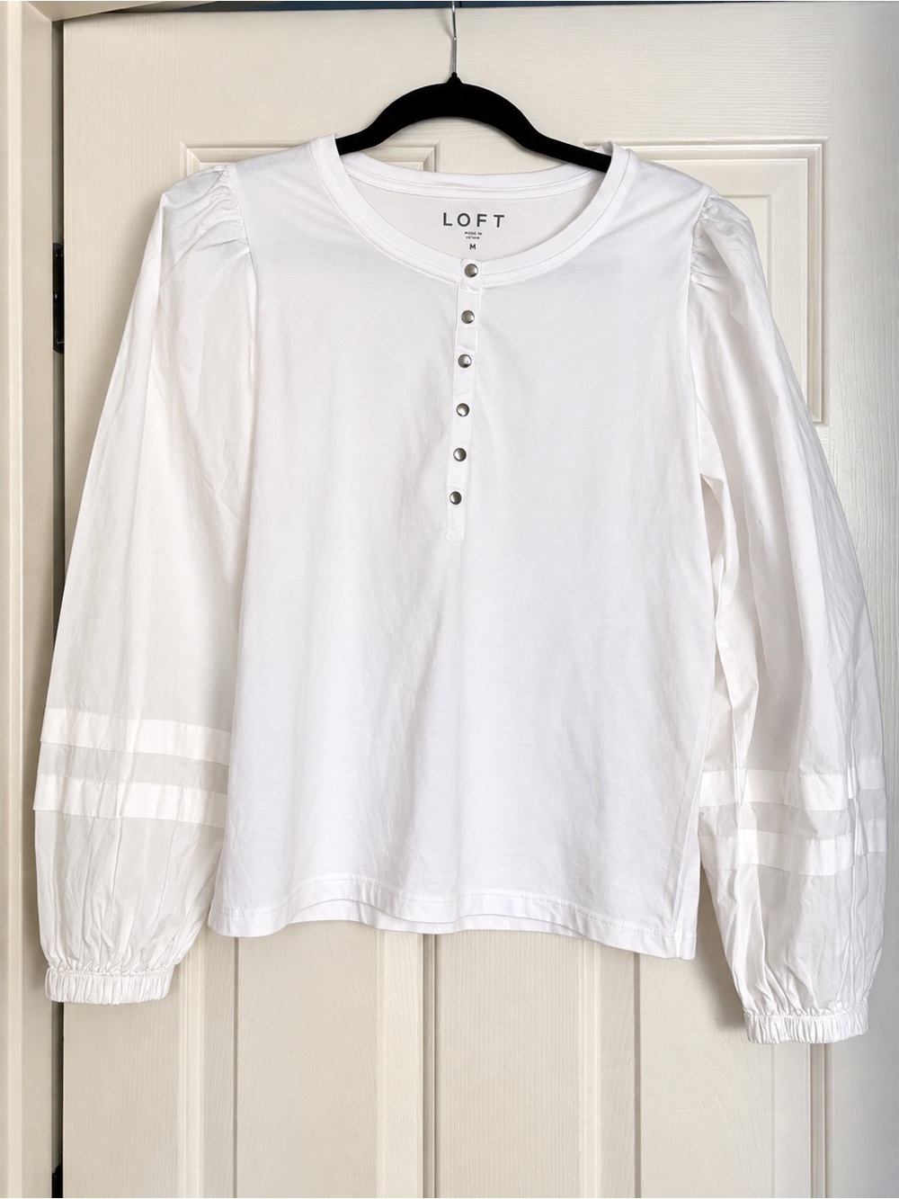 LOFT White Mixed Media Snap Button Top NWT Size M